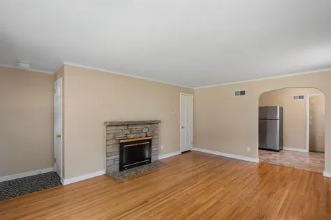 5633 Penn Avenue S Minneapolis MN 55419