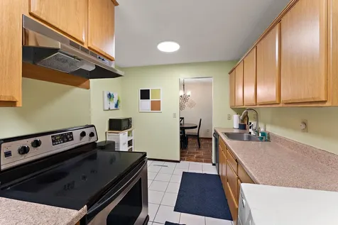 1224 Wagon Wheel Road Hopkins MN 55343