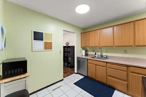 1224 Wagon Wheel Road Hopkins MN 55343