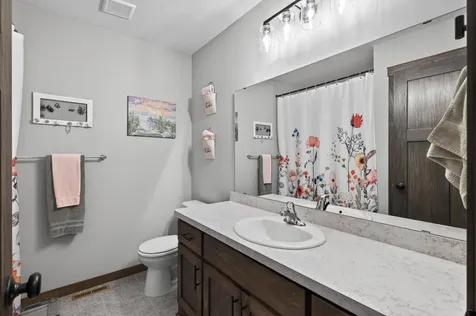 26412 25th Street W Zimmerman MN 55398