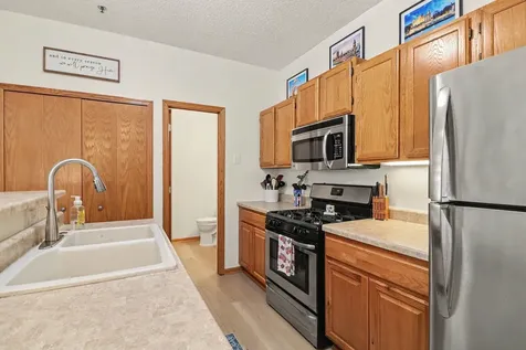 8443 Cortland Road Eden Prairie MN 55344