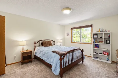 8443 Cortland Road Eden Prairie MN 55344