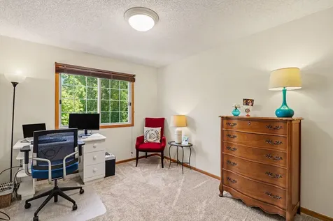 8443 Cortland Road Eden Prairie MN 55344