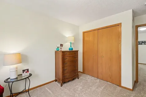 8443 Cortland Road Eden Prairie MN 55344