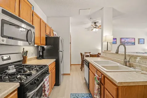 8443 Cortland Road Eden Prairie MN 55344