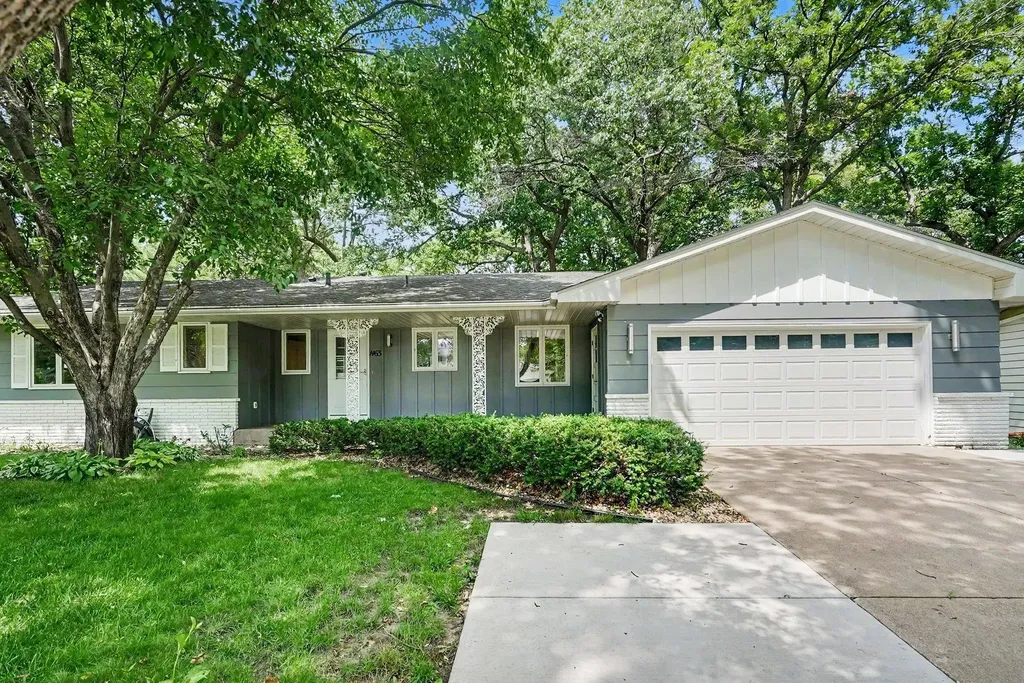 1463 Trollhagen Drive NE Fridley MN 55421