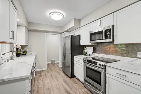 1463 Trollhagen Drive NE Fridley MN 55421