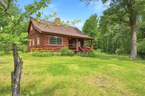 22498 Little Deer Road Siren WI 54872