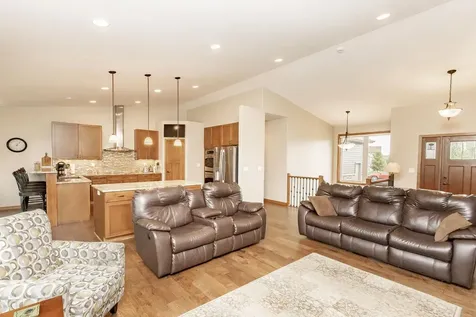 3814 22nd Avenue S Moorhead MN 56560