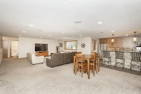 3814 22nd Avenue S Moorhead MN 56560