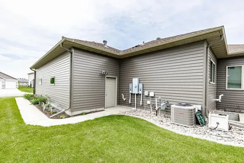 3814 22nd Avenue S Moorhead MN 56560