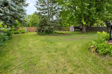 3715 Burritt Street S Fargo ND 58104