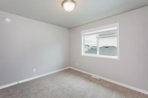 2626 36th Avenue S Moorhead MN 56560