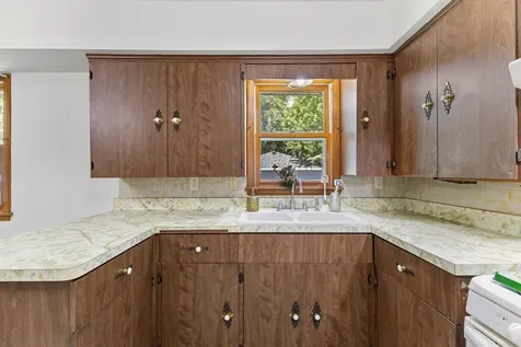 5801 Orchard Avenue N Crystal MN 55429