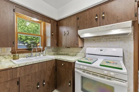 5801 Orchard Avenue N Crystal MN 55429