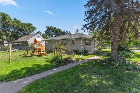 5801 Orchard Avenue N Crystal MN 55429