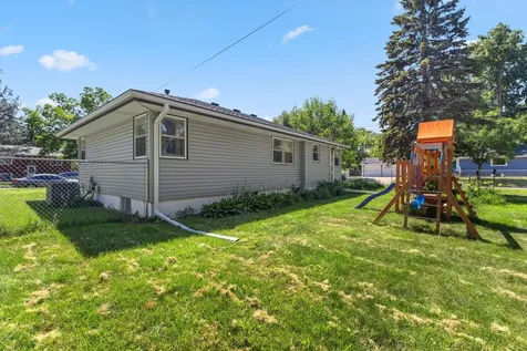 5801 Orchard Avenue N Crystal MN 55429