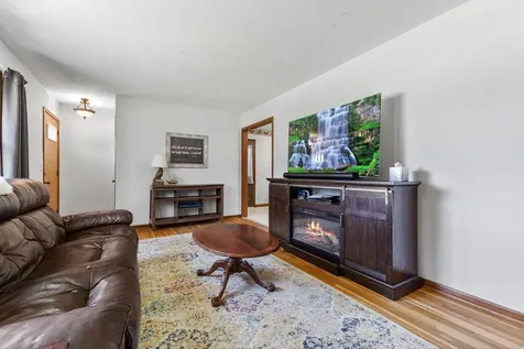 5801 Orchard Avenue N Crystal MN 55429