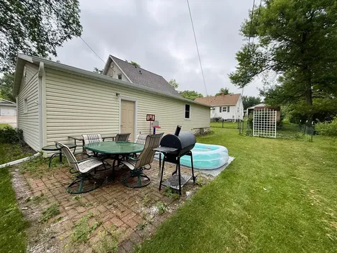 744 5th Avenue NW Valley City ND 58072