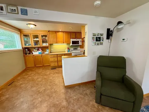 744 5th Avenue NW Valley City ND 58072