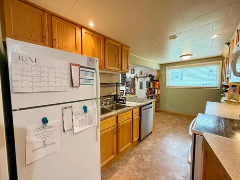 744 5th Avenue NW Valley City ND 58072