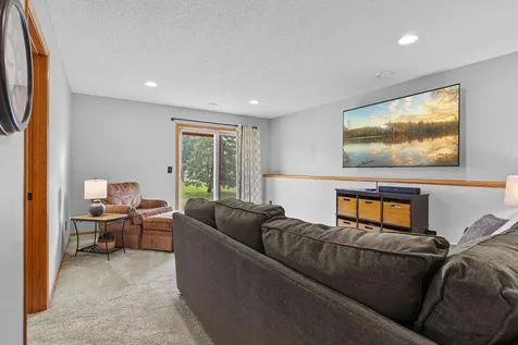 7527 Hampton Lane Shakopee MN 55379