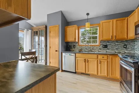 7527 Hampton Lane Shakopee MN 55379