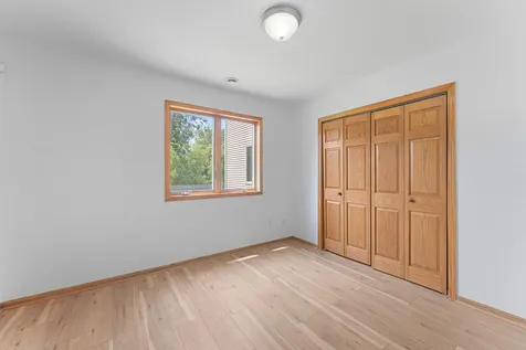 6172 104th Circle N Brooklyn Park MN 55443