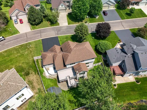 6172 104th Circle N Brooklyn Park MN 55443
