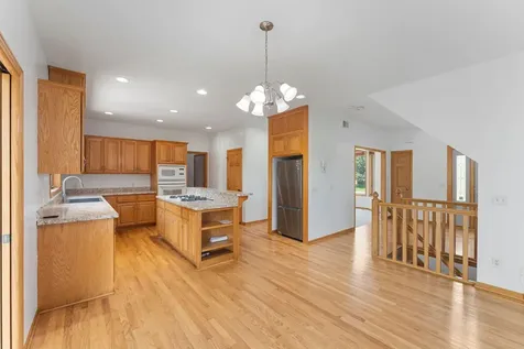 6172 104th Circle N Brooklyn Park MN 55443