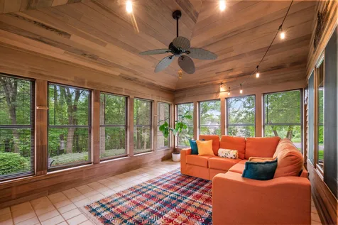 12500 Dorchester Trail Apple Valley MN 55124