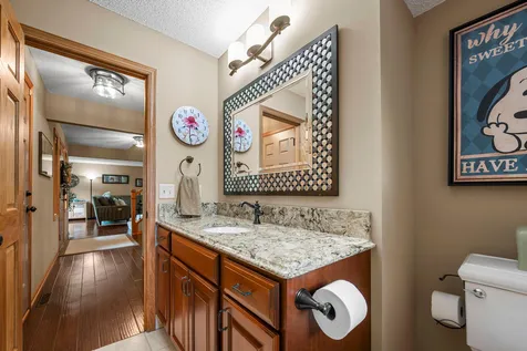 12500 Dorchester Trail Apple Valley MN 55124
