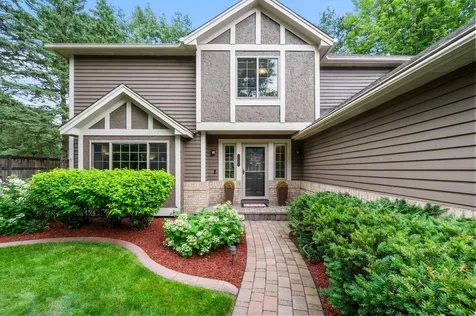 12500 Dorchester Trail Apple Valley MN 55124
