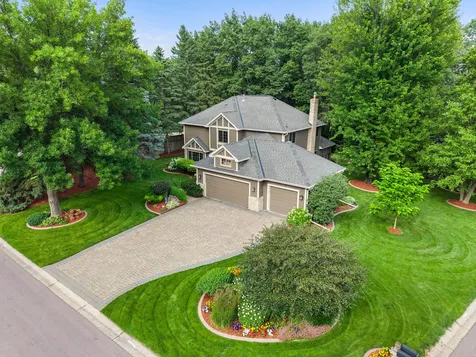 12500 Dorchester Trail Apple Valley MN 55124