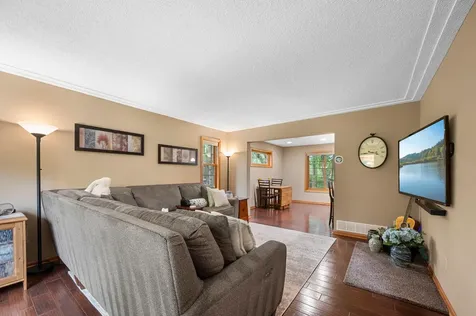 12500 Dorchester Trail Apple Valley MN 55124