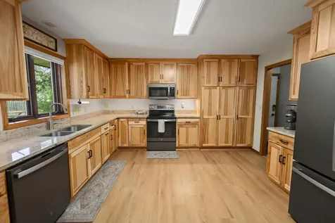 1063 County Road 134 Saint Cloud MN 56303