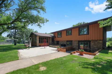 1063 County Road 134 Saint Cloud MN 56303