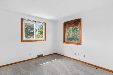 1639 Chamber Street Saint Paul MN 55106