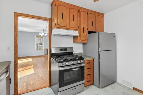 1639 Chamber Street Saint Paul MN 55106