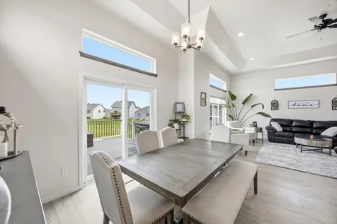 1819 67th Avenue S Fargo ND 58104