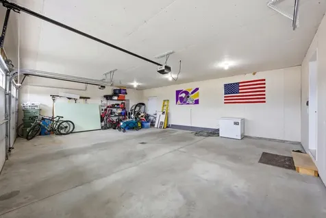 1819 67th Avenue S Fargo ND 58104
