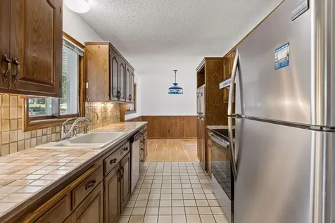 16329 Temple Terrace Minnetonka MN 55345