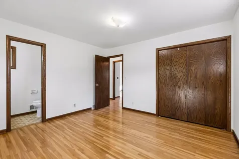 16329 Temple Terrace Minnetonka MN 55345