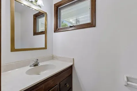 16329 Temple Terrace Minnetonka MN 55345