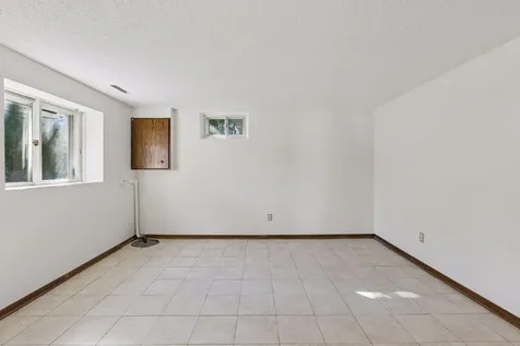16329 Temple Terrace Minnetonka MN 55345