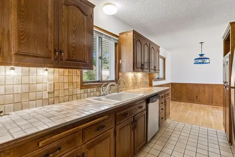 16329 Temple Terrace Minnetonka MN 55345