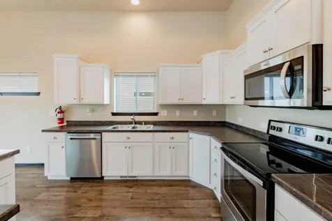 3034 38th Avenue S Moorhead MN 56560