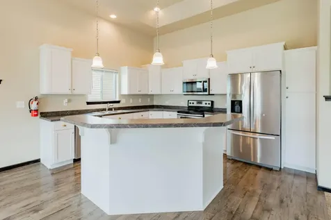 3034 38th Avenue S Moorhead MN 56560