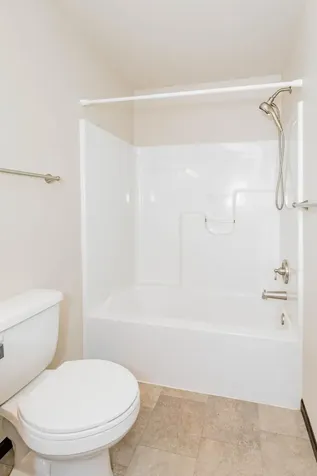 3034 38th Avenue S Moorhead MN 56560