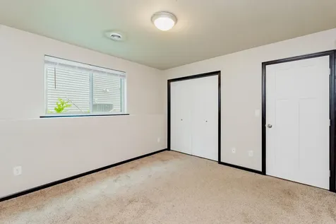 3034 38th Avenue S Moorhead MN 56560